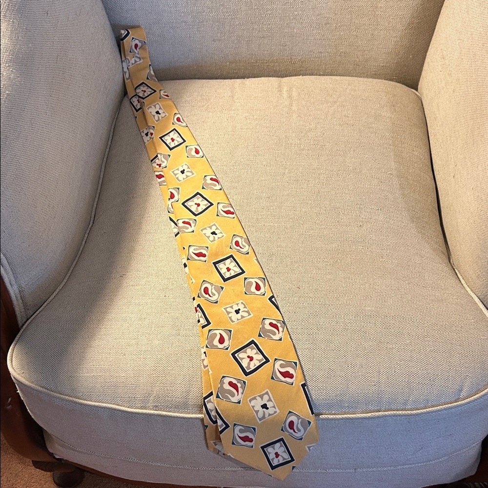 Perry Ellis Yellow Geometric Men's Tie